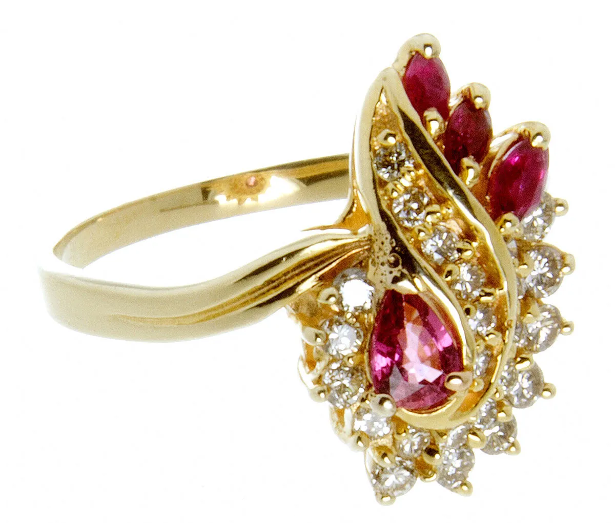 1.70ct Ruby & Diamond Cocktail Ring