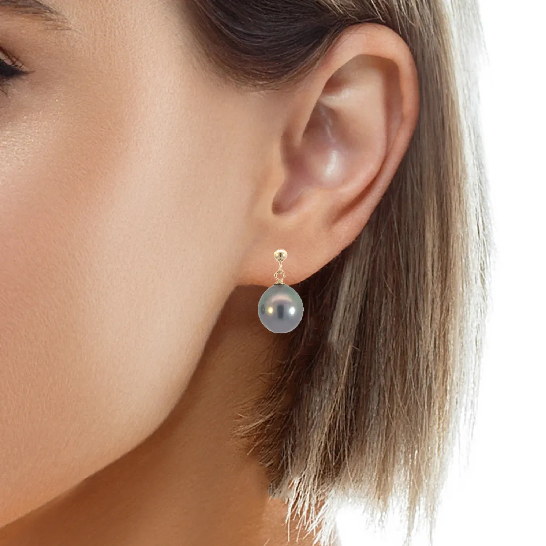 18kt Yellow Gold drop Black Pearl earrings