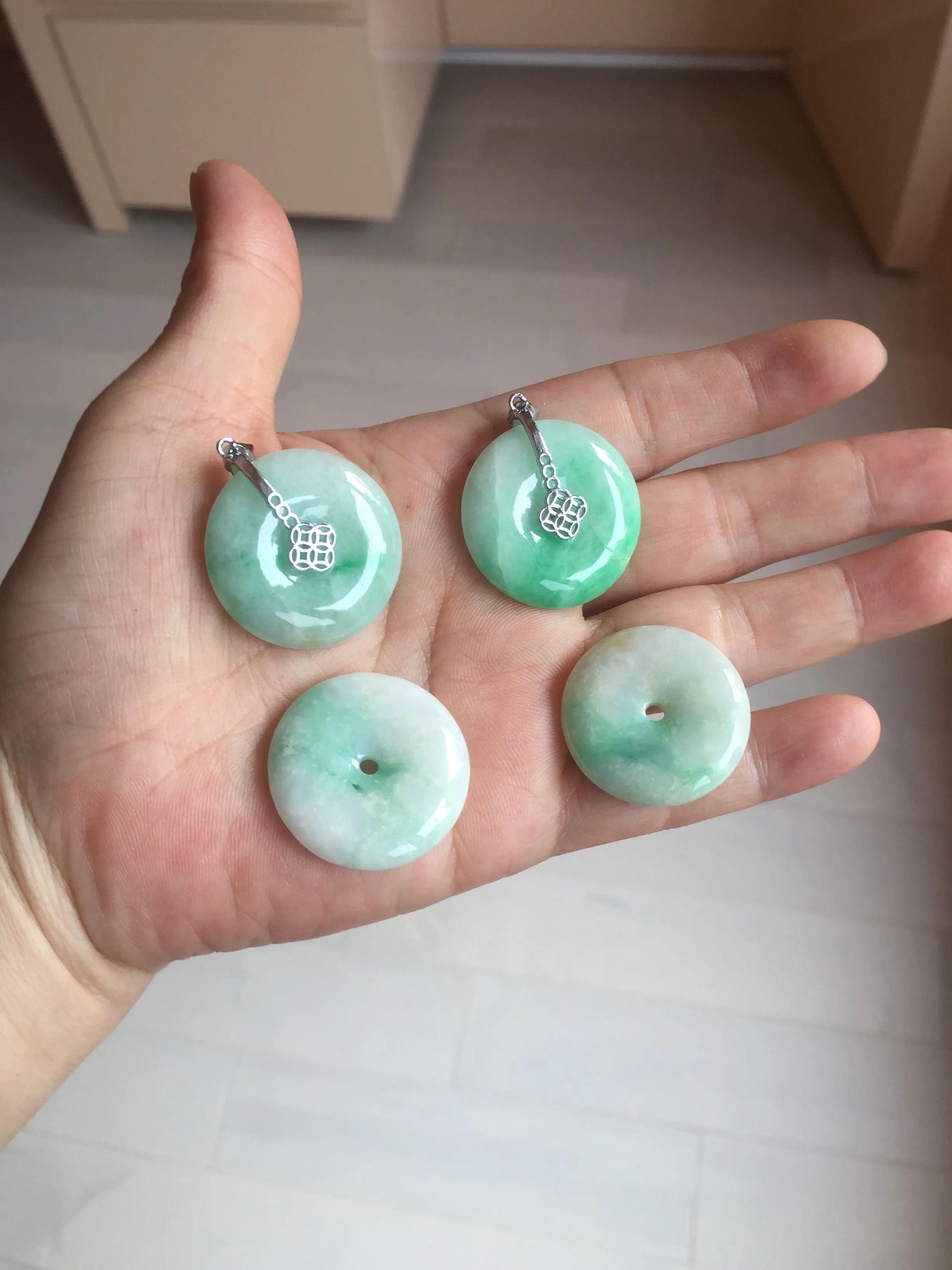 26-28mm Type A 100% Natural sunny green yellow Jadeite Jade Safety Guardian Button donuts Pendant group BP96