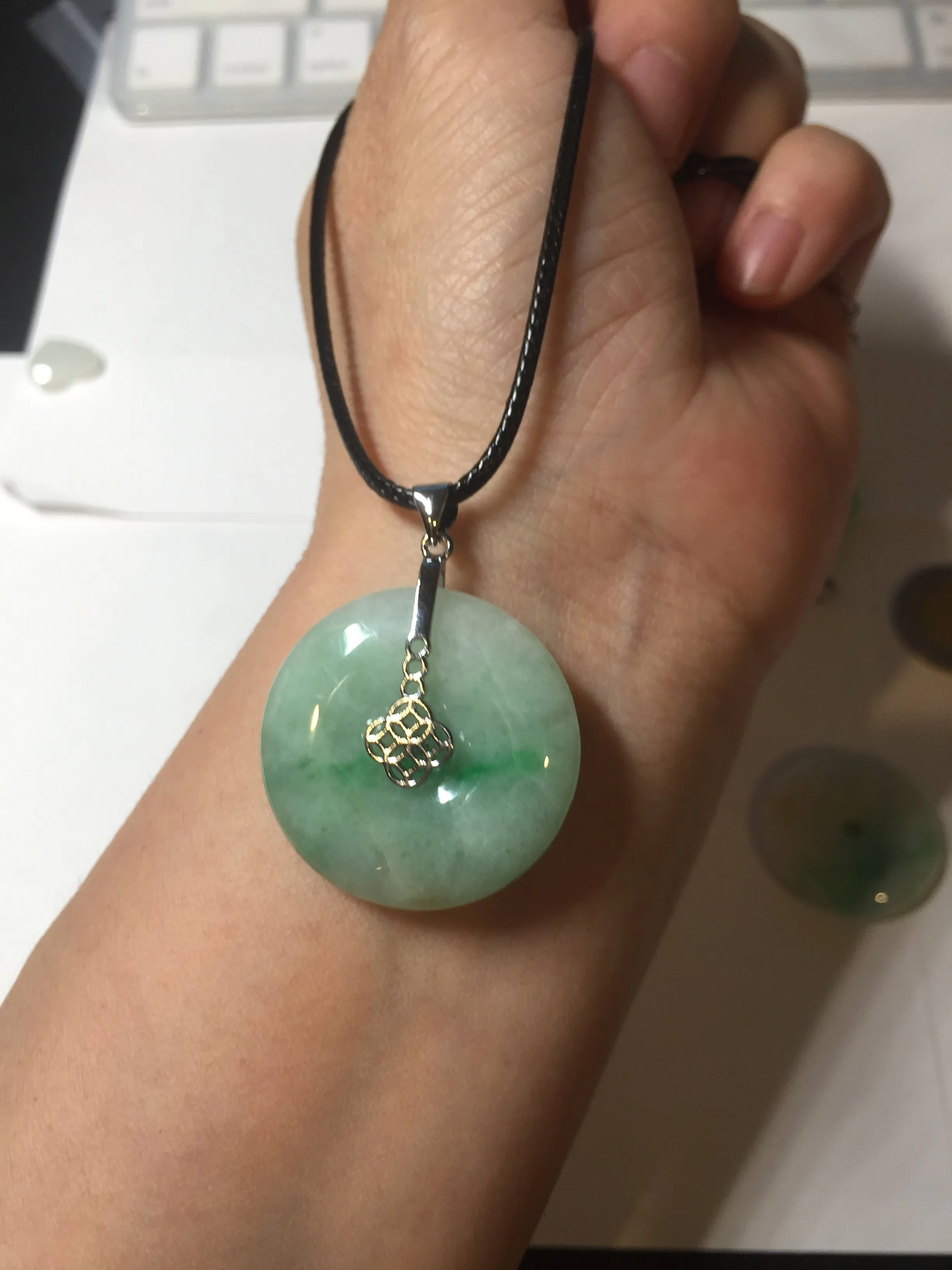 26-28mm Type A 100% Natural sunny green yellow Jadeite Jade Safety Guardian Button donuts Pendant group BP96