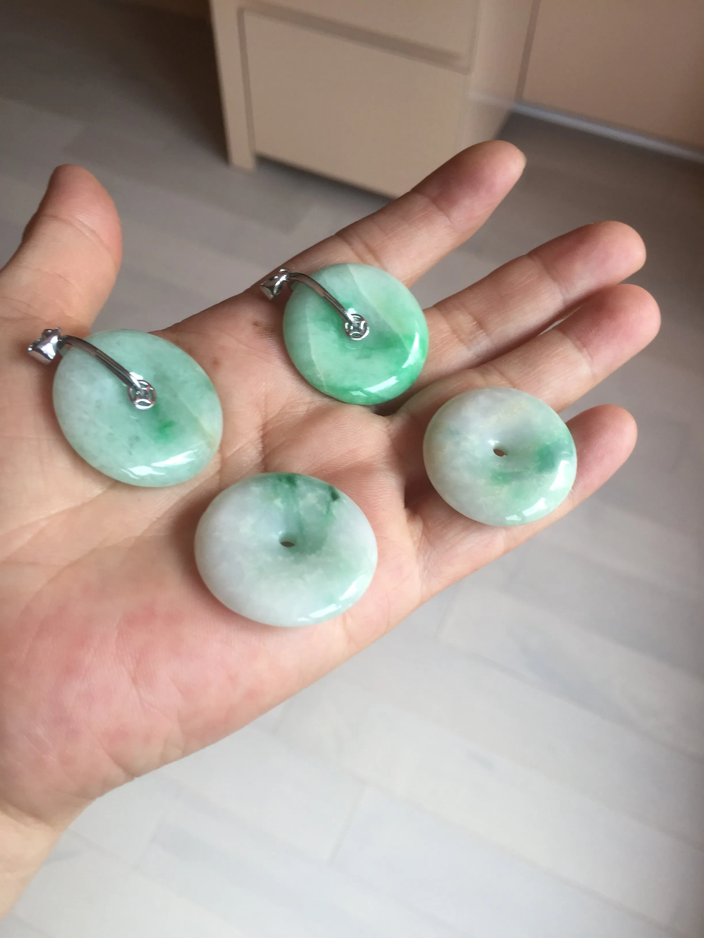 26-28mm Type A 100% Natural sunny green yellow Jadeite Jade Safety Guardian Button donuts Pendant group BP96