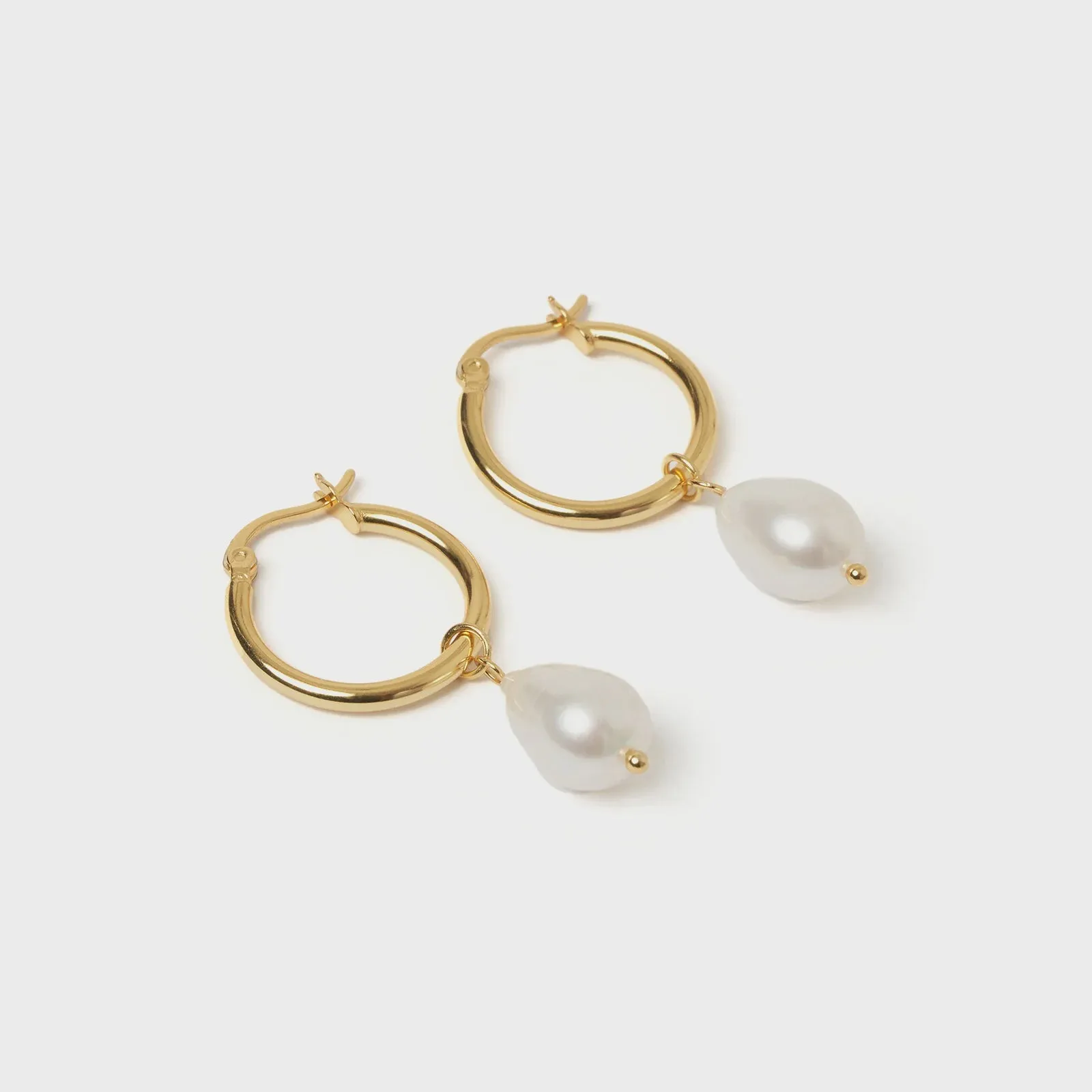 Augusta Gold Pearl Hoops