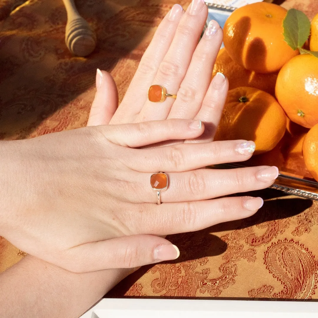 Carnelian Cocktail Ring | Gold