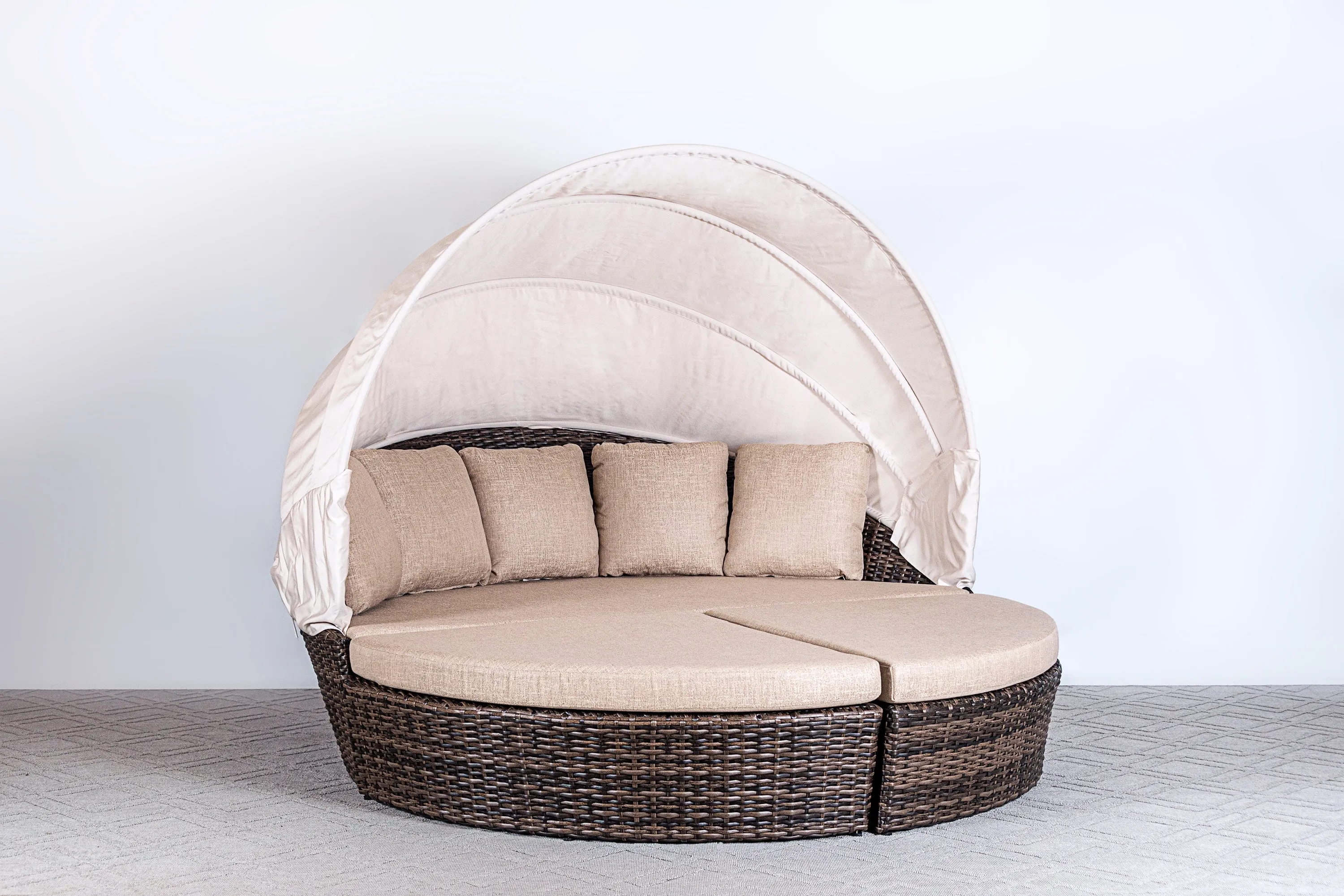 Coral Gables Daybed