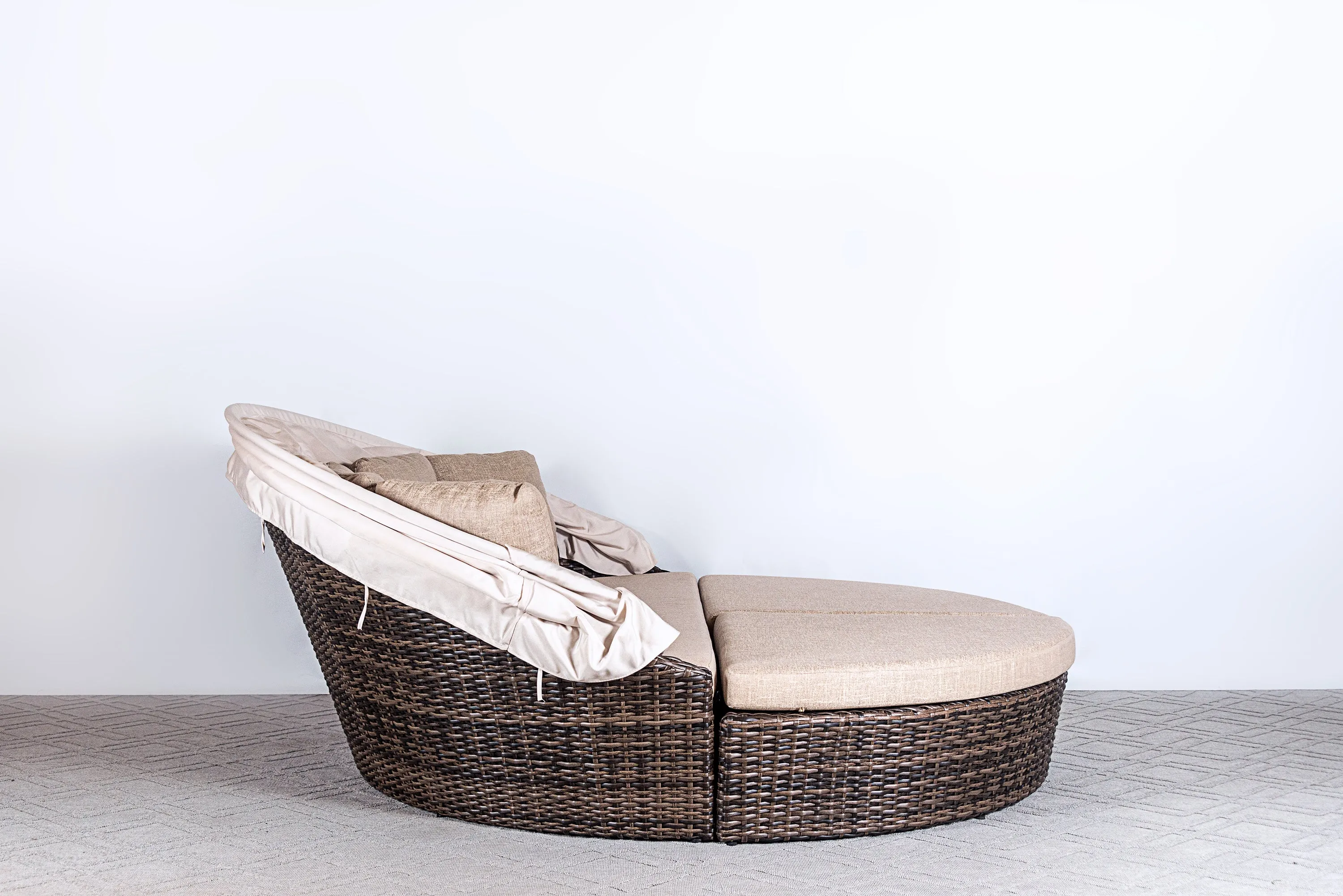 Coral Gables Daybed