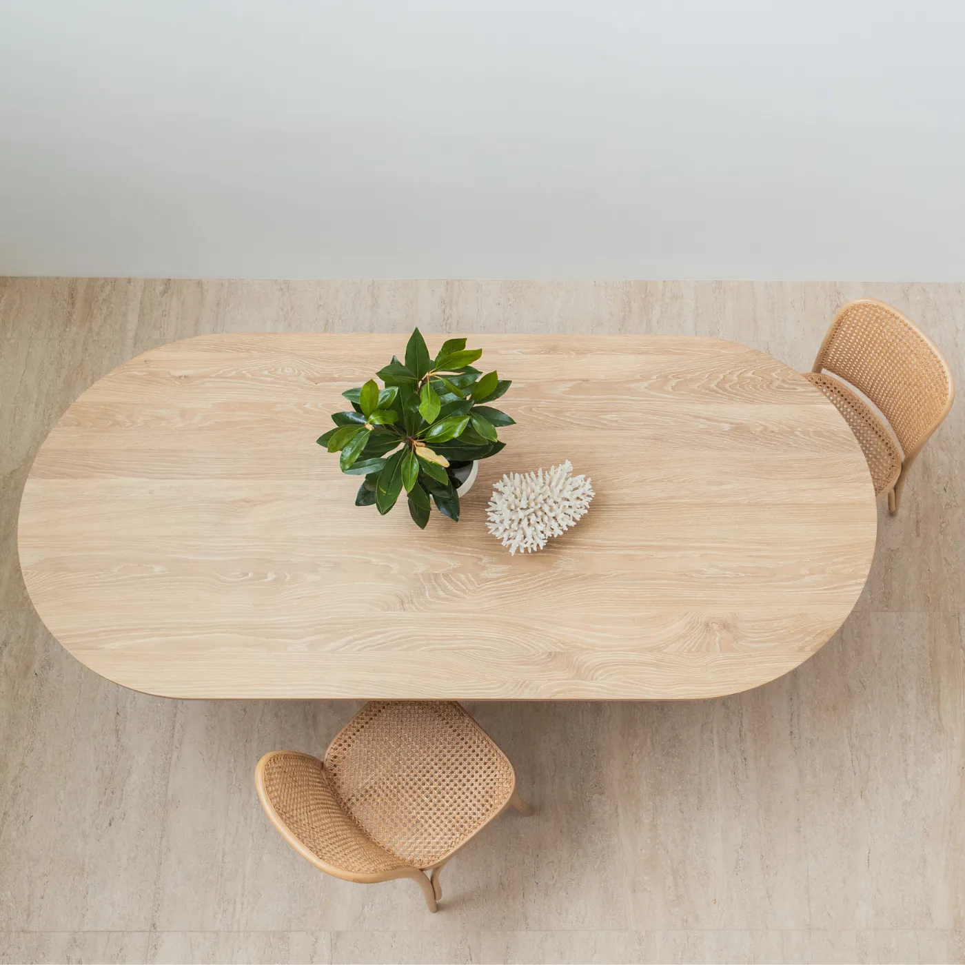 CORAL Oval Dining Table