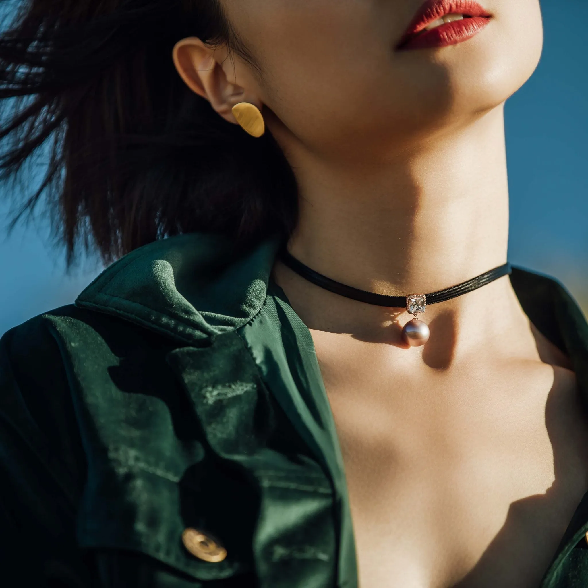 Elegant Giant Edison Pearl Choker