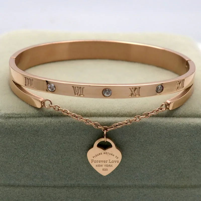 Heart shaped bracelet
