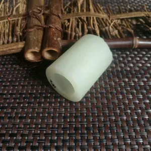 Natural Kunlun Jade Rough Nephrite Raw (65g,3.3X4.3cm)