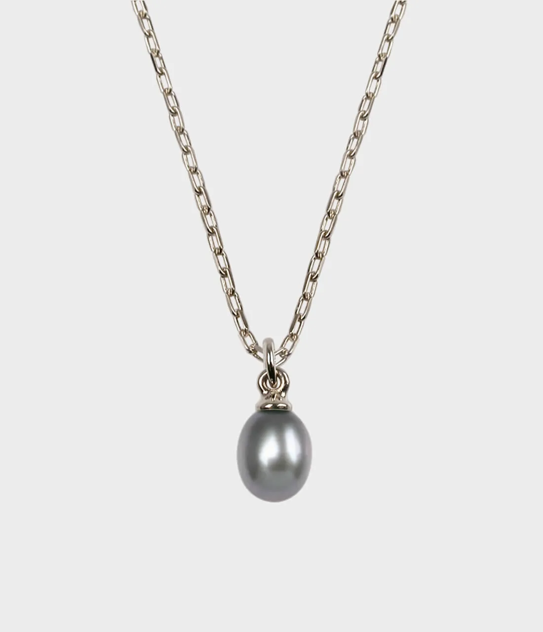 Vermeer Pearl Drop Necklace