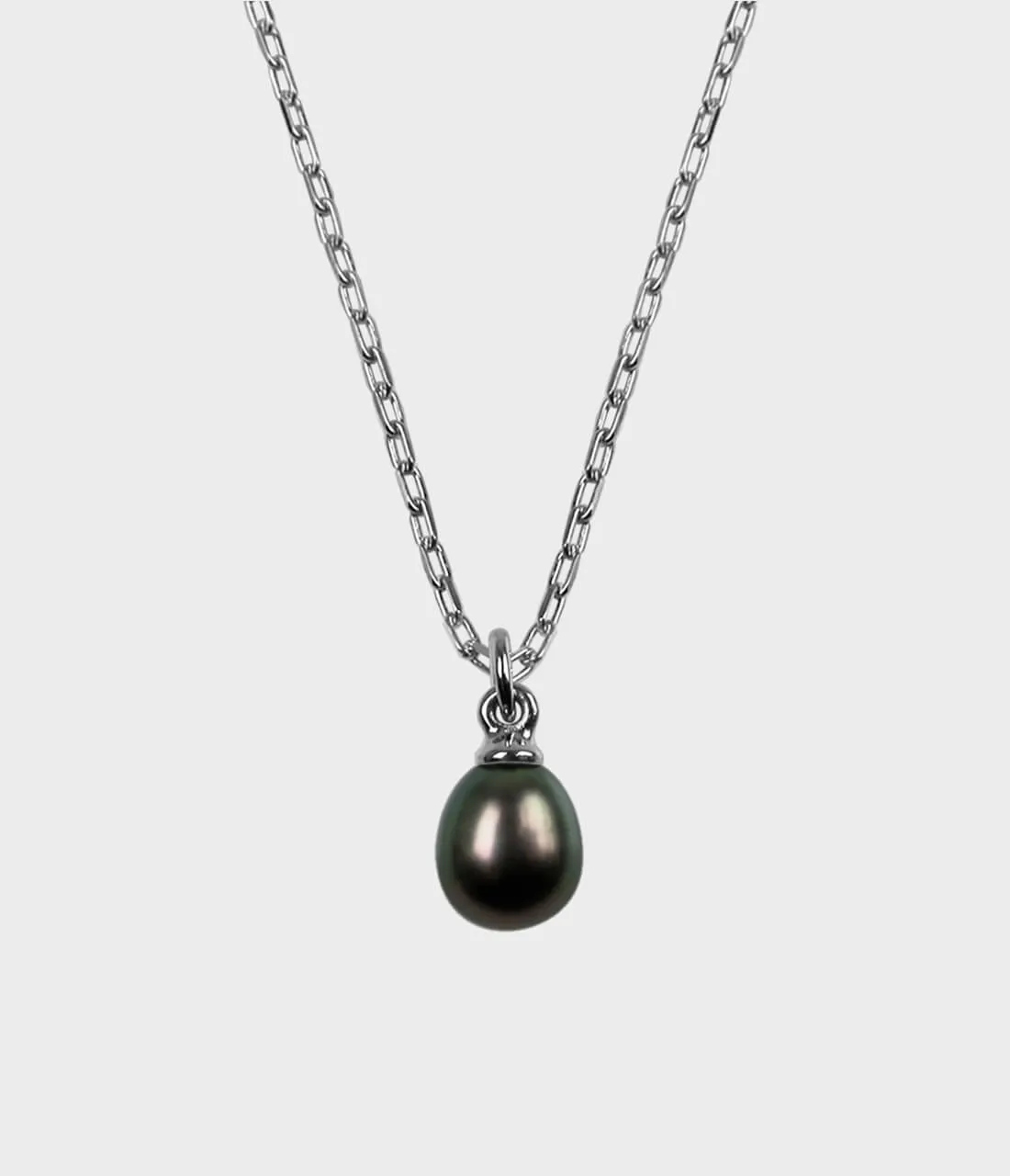 Vermeer Pearl Drop Necklace