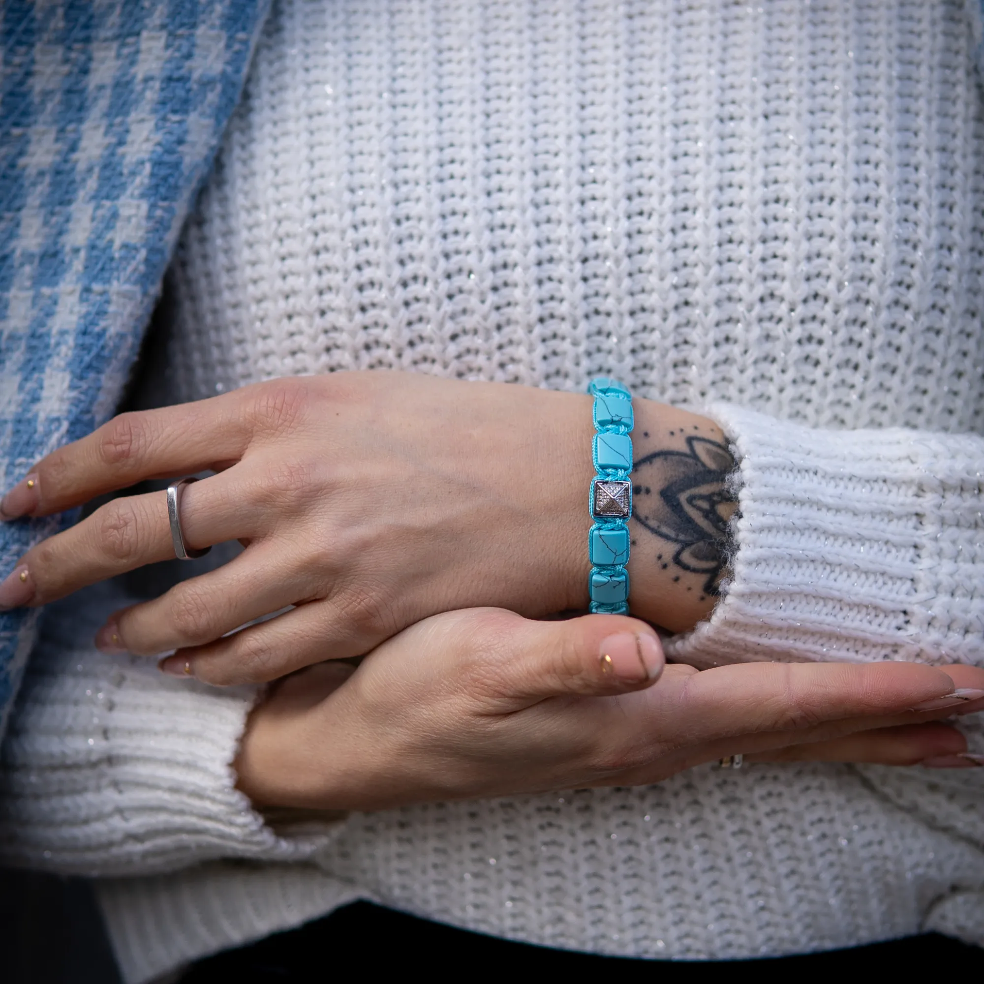 Women's TURQUOISE Flat bead Bracelet